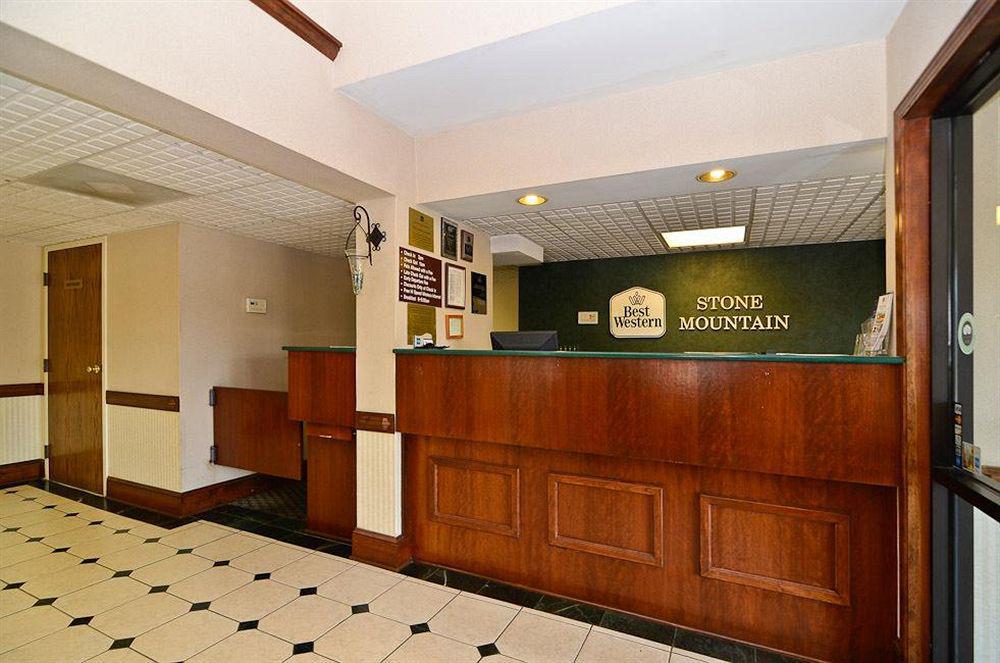 Quality Inn & Suites Atlanta Stone Mountain Intérieur photo